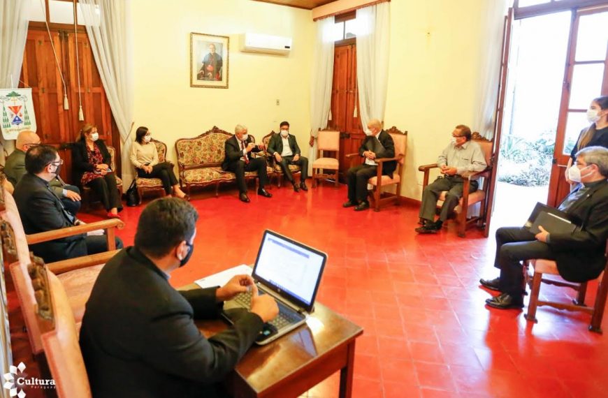 Cultura, MOPC y Arzobispado de Asunción trabajarán en restauración de Catedral Metropolitana