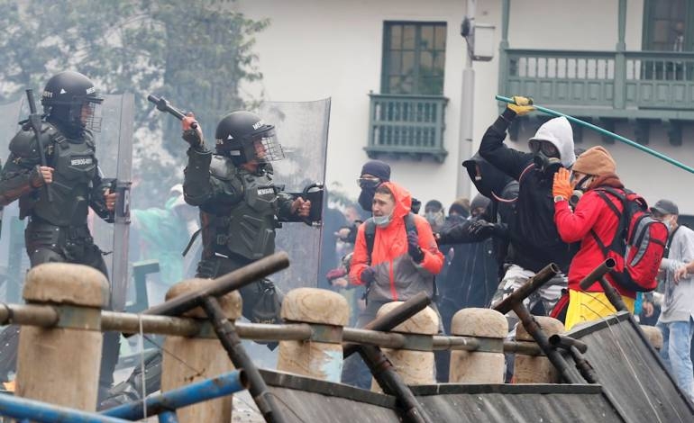 Denuncian la desaparición de más de 80 personas durante las protestas en Colombia