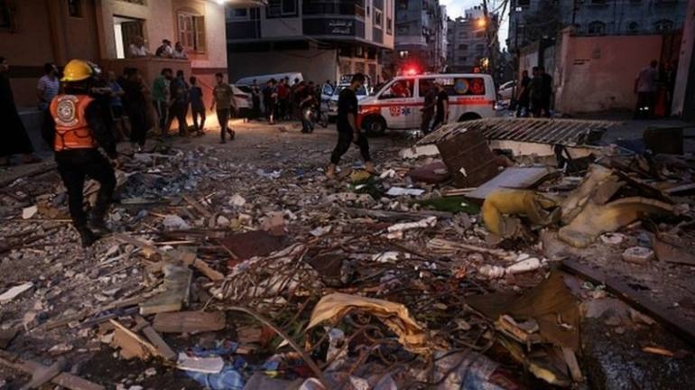 Más de 20 muertos en Gaza tras una noche de bombardeos israelíes y lanzamiento de cohetes