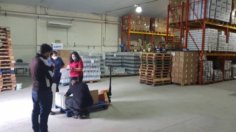 Dos toneladas de medicamentos, de España a Paraguay