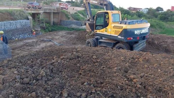 Defensa Costera de Pilar: mejoran y refuerzan puente en zona del arroyo San Lorenzo