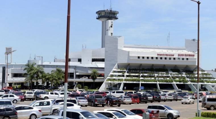 Un promedio a 500 pasajeros por día viaja a Miami