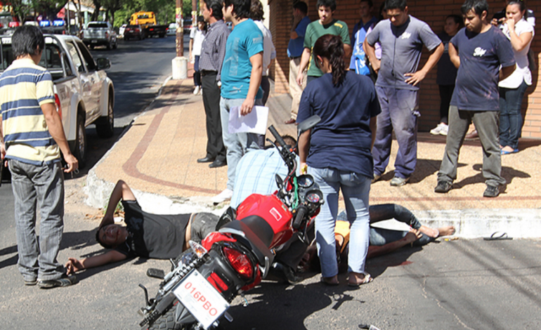 Crece ingreso de víctimas por accidentes viales, mayormente de motos