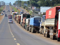 Fracasan negociaciones y paro de camioneros se mantiene para el lunes