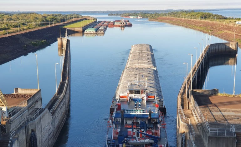 Crece el Río Paraná y se reactiva la navegación hacia Río de La Plata