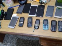 Incautan más de una docena de celulares en la Penitenciaría de Concepción