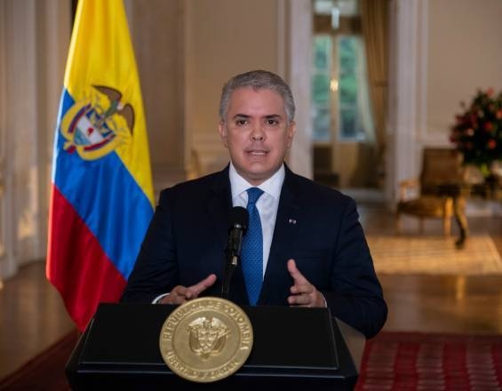 Duque exige cese de bloqueos en el marco de las protestas masivas en Colombia