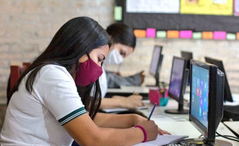 MEC reportó que unas 19.000 burbujas migraron a la modalidad virtual