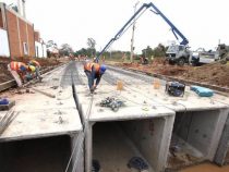 Paralización de obras públicas generaría más desempleo, advierte especialista