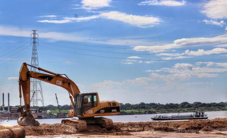 UIP advierte consecuencias difíciles ante intención del MOPC de parar obras