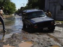 Piden que Essap se haga cargo de caños rotos que ocasionan baches