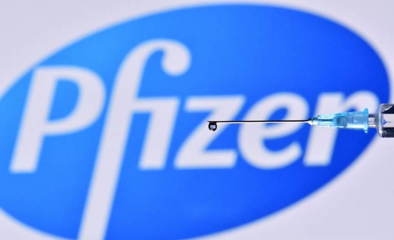 La eficacia de una sola dosis de Pfizer es menor frente a algunas variantes, según estudio