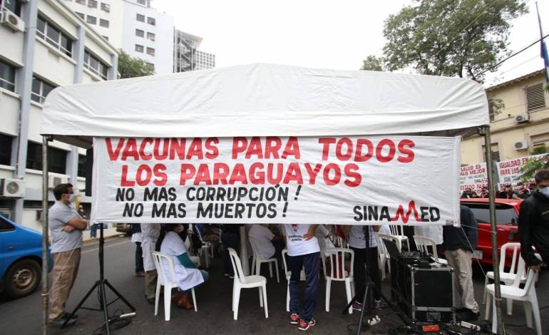 Campaña “liberen las vacunas” recibe rotundo NO de Salud Pública