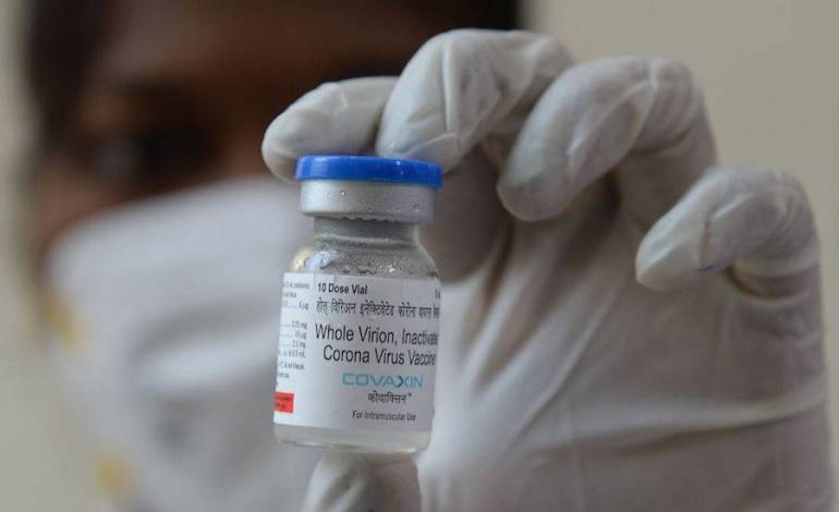 Sigue la fase 1: Salud baja rango de vacunación a los 60 años