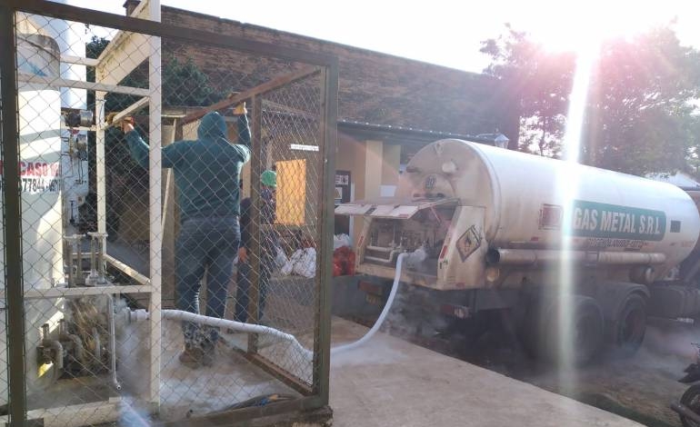 Se perdieron más de 10 toneladas de oxígeno tras vuelco de camión