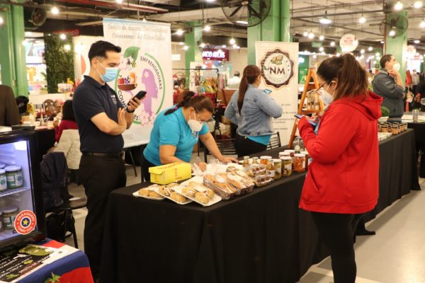 Invitan a la Feria de Emprendedores con variedad de rubros y charlas para los productores