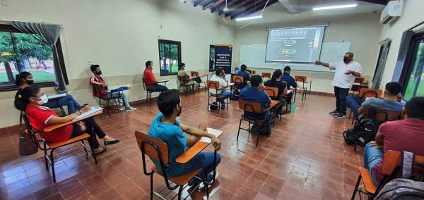 Más de 500 personas fueron capacitadas en áreas de la construcción en Concepción