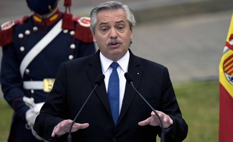 „Los mexicanos salieron de los indios, los brasileros de la selva y los argentinos llegamos de los barcos“