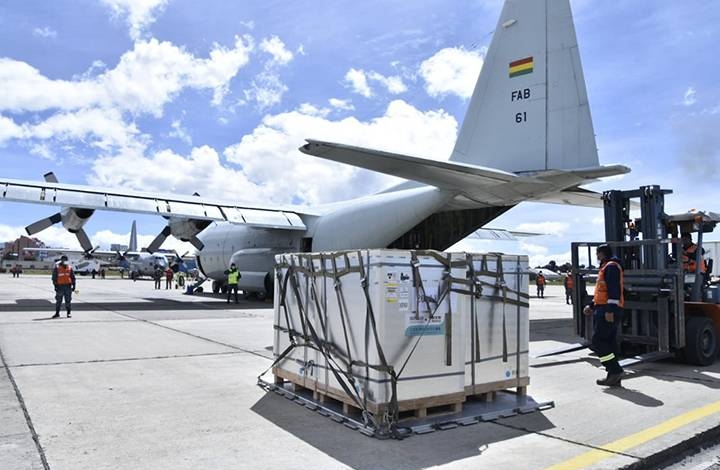Bolivia espera la llegada de un millón de vacunas chinas