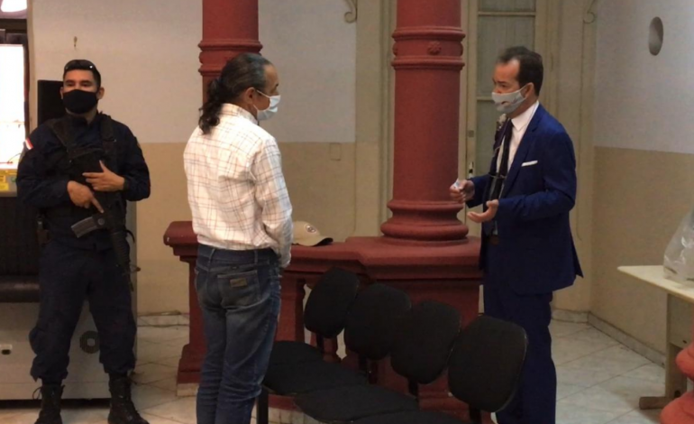 Afirma que Fiscalía no tiene elementos para condenar a Reiner Oberuber