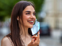 Francia vuelve poco a poco a la normalidad y ya dice ‚adiós‘ a las mascarillas al aire libre