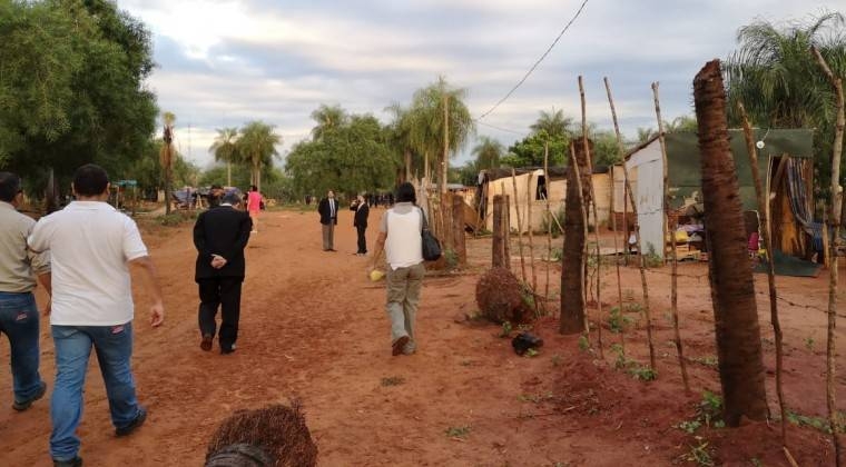 Senadores colorados proponen endurecer castigo a invasores