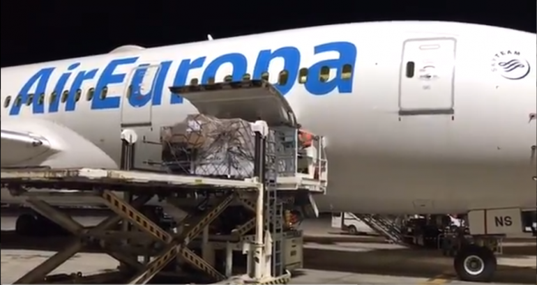 Mario Abdo anuncia que las vacunas donadas por Qatar están camino a Paraguay