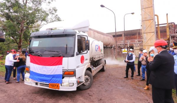 Acepar provee primera carga de oxígeno que se destinó a hospitales de Villa Hayes y Acosta Ñu