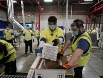 Estados Unidos compra 500 millones de vacunas para la distribución global