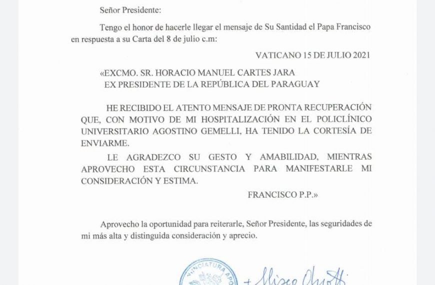 Papa Francisco agradece a Horacio Cartes por sus deseos de pronta recuperación