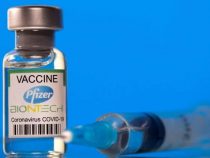 Documentan el primer caso de parálisis facial tras cada dosis de Pfizer