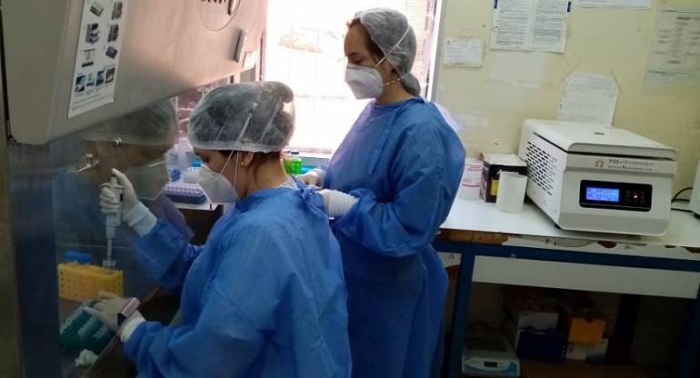 Salud cuenta con capacidad de secuenciación del genoma del COVID