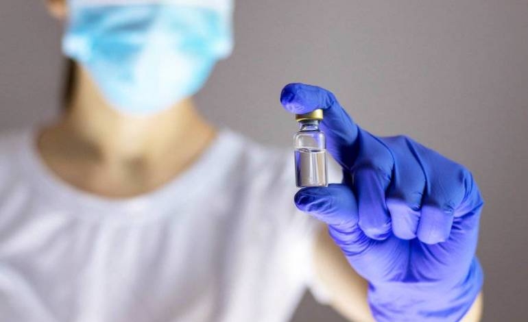 Taiwán autoriza para uso de emergencia una vacuna desarrollada en la isla