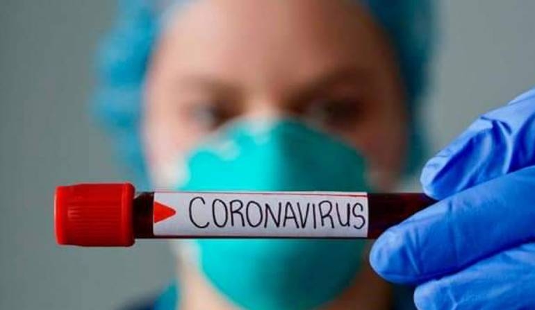 COVID-19: métricas muestran descenso, pero alertan aumento de casos para el 2022