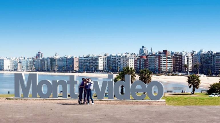 Uruguay afina detalles para la apertura de sus fronteras a extranjeros