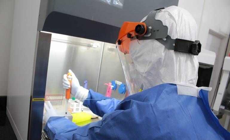 Salud reporta 323 contagiados y 30 fallecidos por Covid