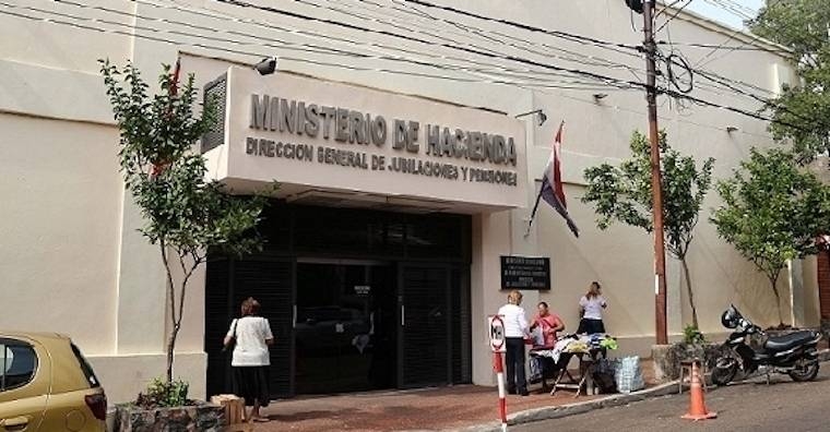 Caja Fiscal podría colapsar: Hacienda alerta sobre elevado déficit