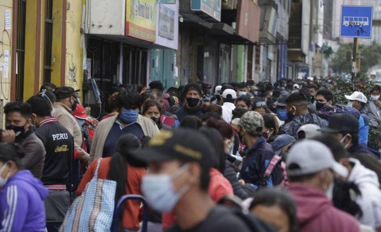 El mundo supera los 200 millones de casos de COVID-19, según Johns Hopkins