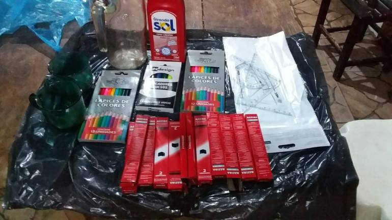 Detienen a un hombre que hurtó útiles escolares de un colegio