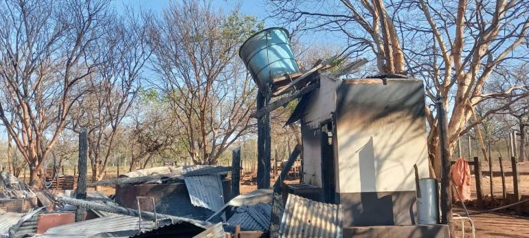 Fiscal verificó retiro de la estancia San Alfredo que fue atacada anoche