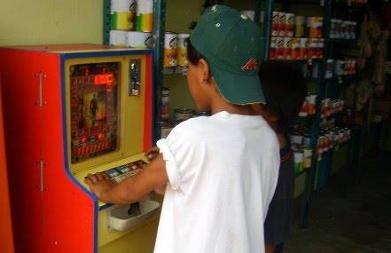 Máquinas tragamonedas: postergan en Diputados estudio de ley de protección a niños
