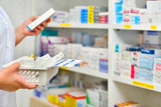 Convocan a farmacéuticos a feria de empleos