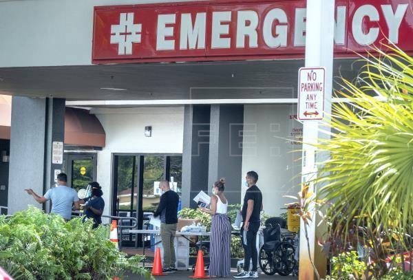 Florida rompe de nuevo récord con 12.408 hospitalizaciones por la covid-19