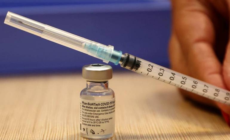 Personas con terminaciones de cédula 4,5 y 6 reciben segundas dosis