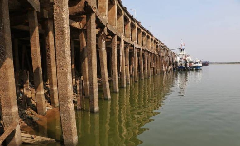 Autoridades definen acciones inmediatas para la navegabilidad del río Paraguay