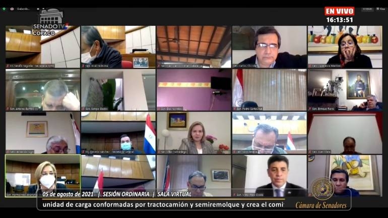 Senado aprueba en general el proyecto planteado por camioneros