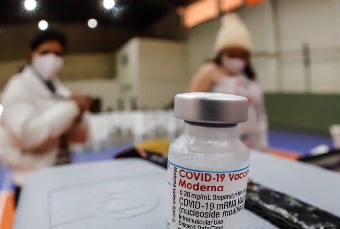 Viceministro de Salud responde algunas dudas sobre Sputnik, Moderna y Pfizer