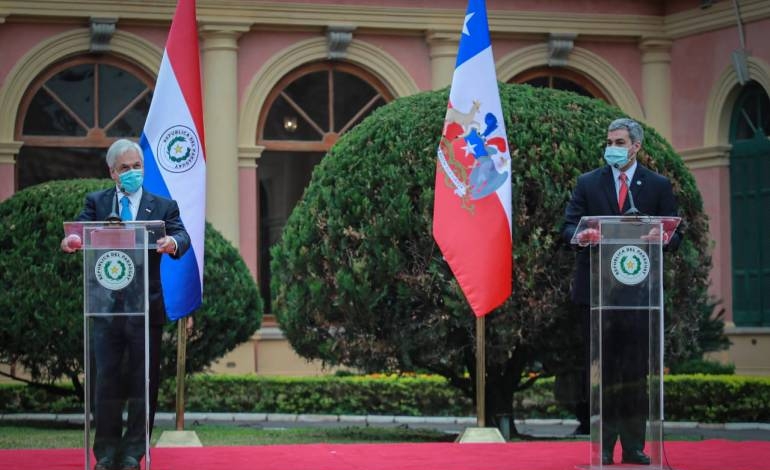 Abdo y Piñera destacan amistad entre naciones y proyectan acuerdos bilaterales