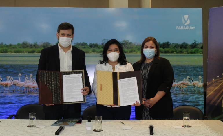 Firman acuerdo para potenciar a las mipymes del sector turismo